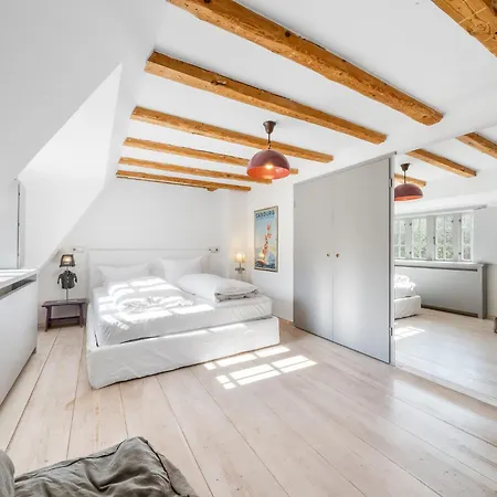 بيت للعطل Lighthouse 2 *